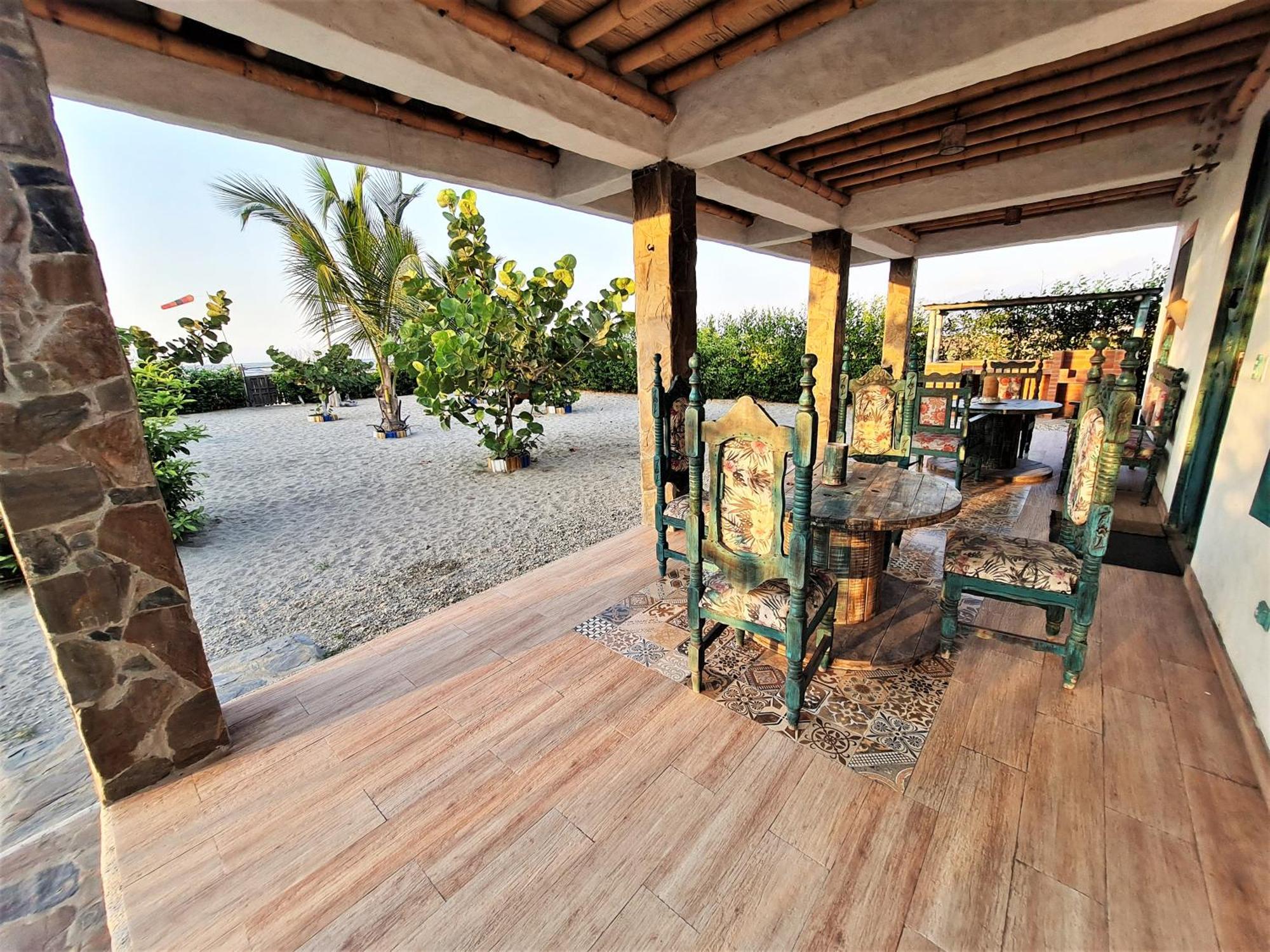 Eco-Hotel Chevere Beach Puebloviejo Экстерьер фото